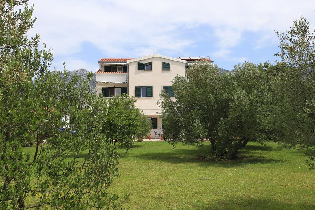 Apartments Vila Ana Seline Buitenkant foto