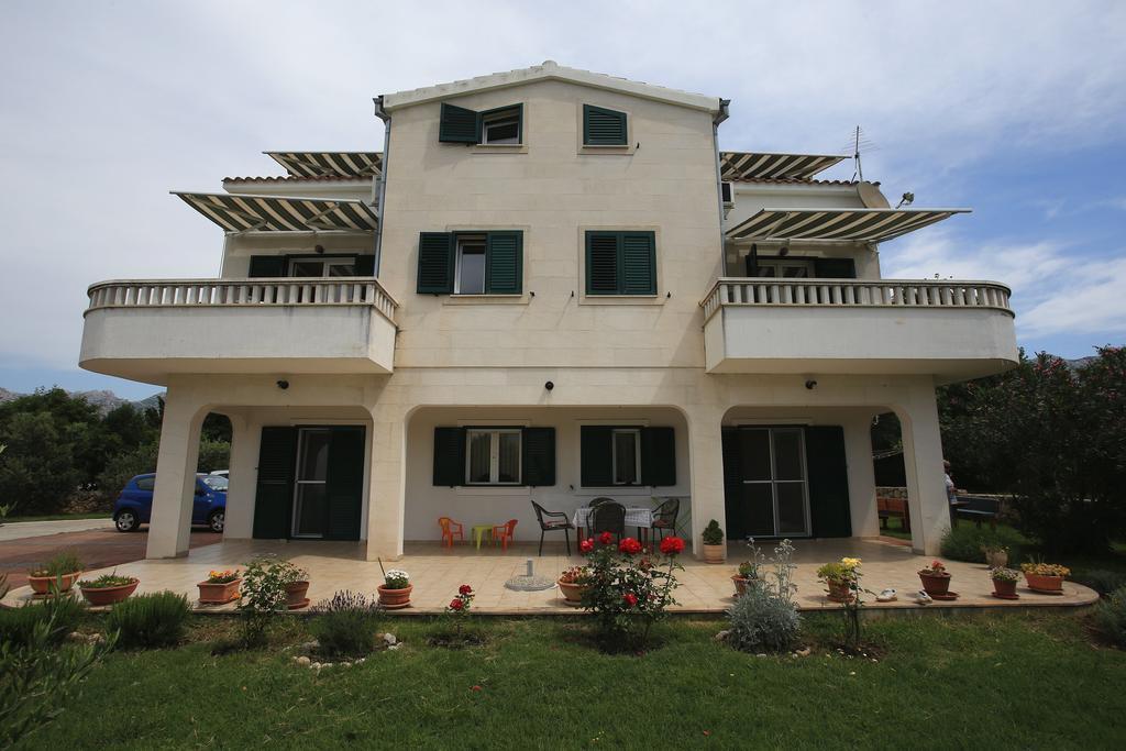 Apartments Vila Ana Seline Buitenkant foto